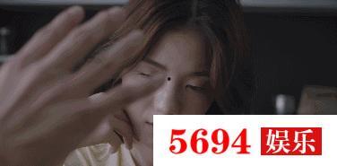 免费国产叼嘿秀视频